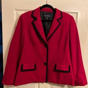 Women red and black blazer by Evan-Picone